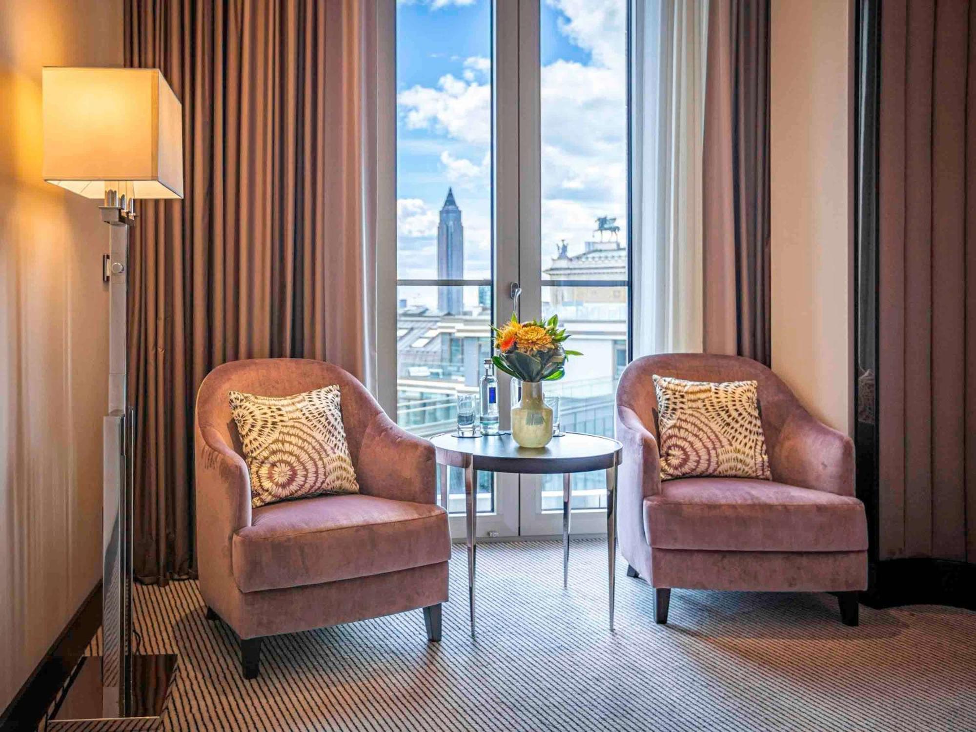 Отель Sofitel Frankfurt Opera Франкфурт-на-Майне Экстерьер фото