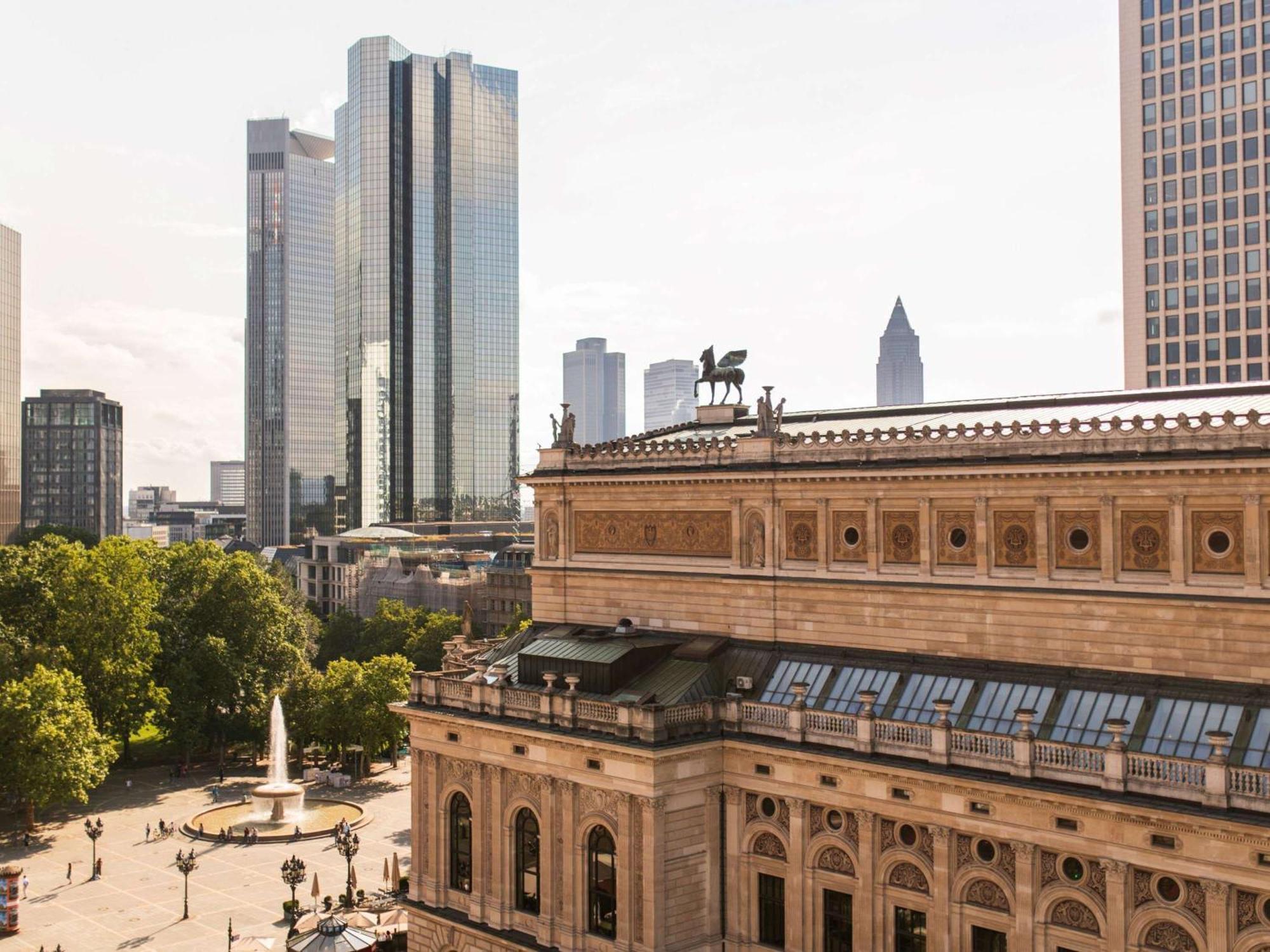 Отель Sofitel Frankfurt Opera Франкфурт-на-Майне Экстерьер фото Frankfurt